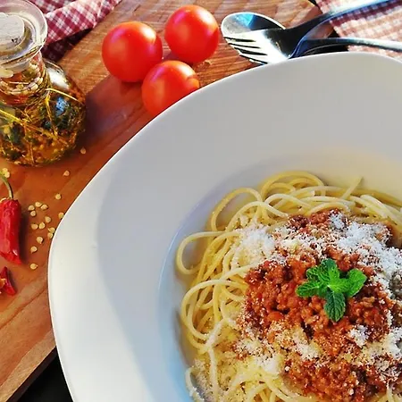 Comfortable In Fabriano, 35 M² With Shared Pool Apartamento