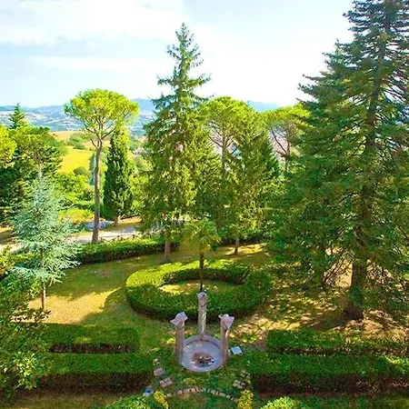 Comfortable In Fabriano, 35 M² With Shared Pool *