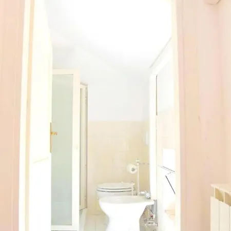 Comfortable In Fabriano, 35 M² With Shared Pool Apartamento *