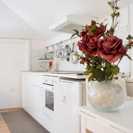 Comfortable In Fabriano, 35 M² With Shared Pool * ファブリアーノ